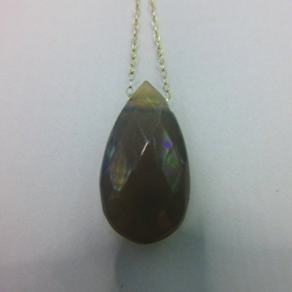 Agate Faceted Gemstone 18" Dainty Necklace - Picture 1 of 4
